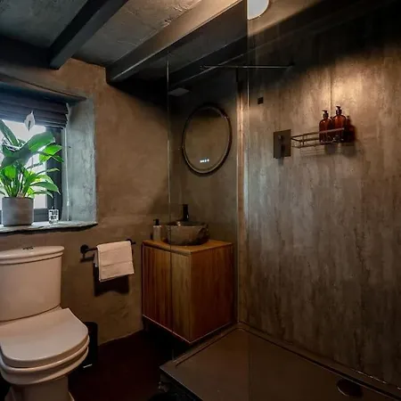 The Smithy Cumbria - 5 Star District Luxury, Pet Friendly, Hot Tub 켄달