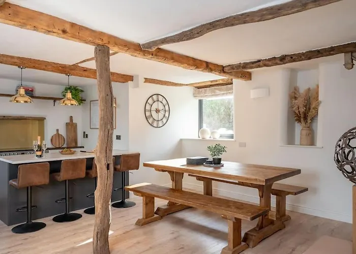 The Smithy Cumbria - 5 Star District Luxury, Pet Friendly, Hot Tub Kendal