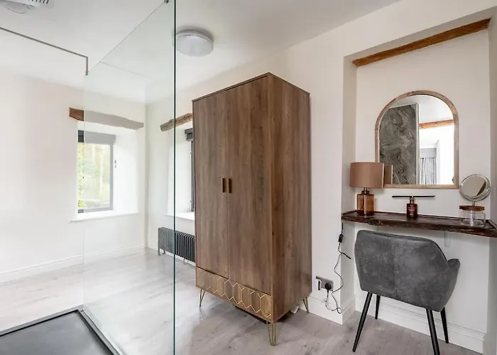 The Smithy Cumbria - 5 Star District Luxury, Pet Friendly, Hot Tub Ferienhaus