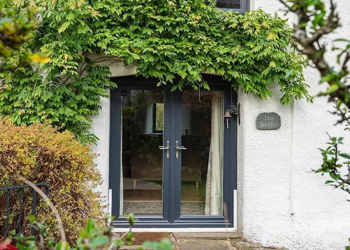 The Smithy Cumbria - 5 Star District Luxury, Pet Friendly, Hot Tub Feriehus